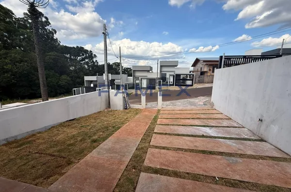 CASA NOVA À VENDA NO BAIRRO FRARON