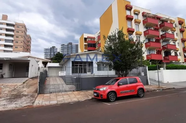 CASA NA REGIÃO CENTRAL