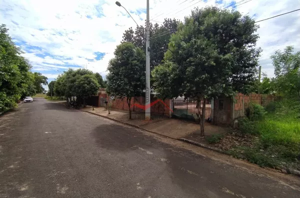Terreno de 1.800 m² para venda no bairro Quinta Das Iaras, em Panorama