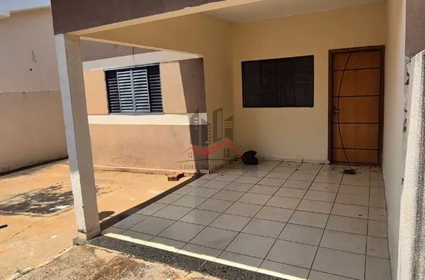 Casa para locação de 02 quartos, no centro de Panorama/SP.