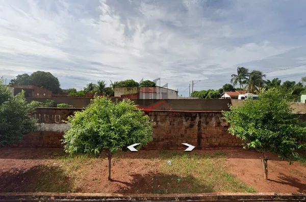 Terreno de esquina bem localizado para venda no região central de Santa Mercedes 