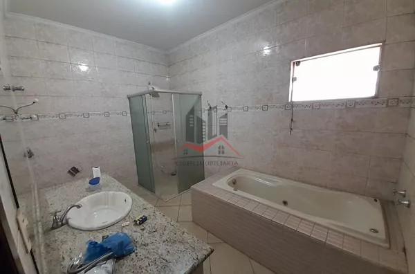 Suíte c/ closet e hidromassagem