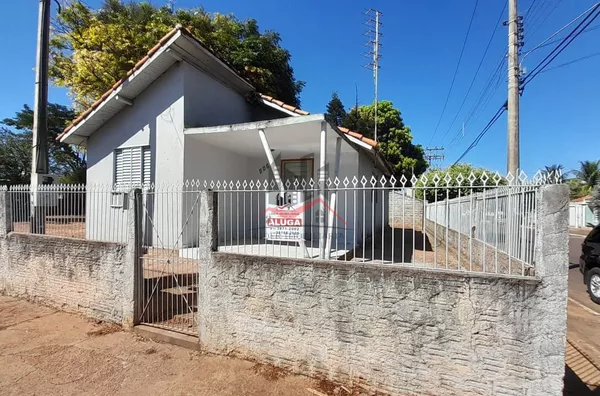 Casa para locação com dois quartos no bairro Marrecas, em Panorama