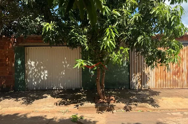 Casa com 2 quartos para venda no bairro Jardim Aeroporto, em Panorama