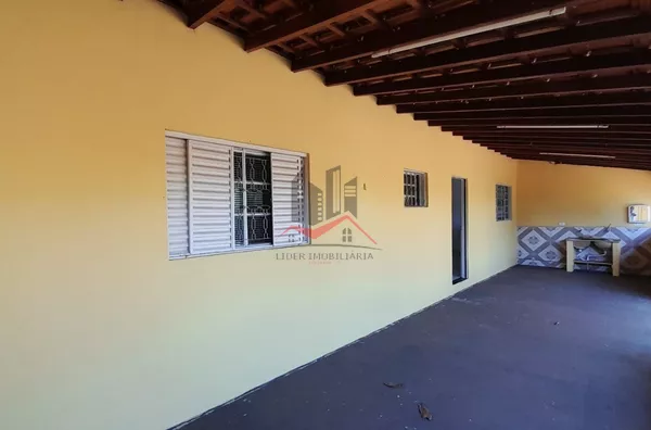 Casa com dois dormitórios e dois banheiros a venda no condomínio Residencial Panorama, em Panorama-SP 