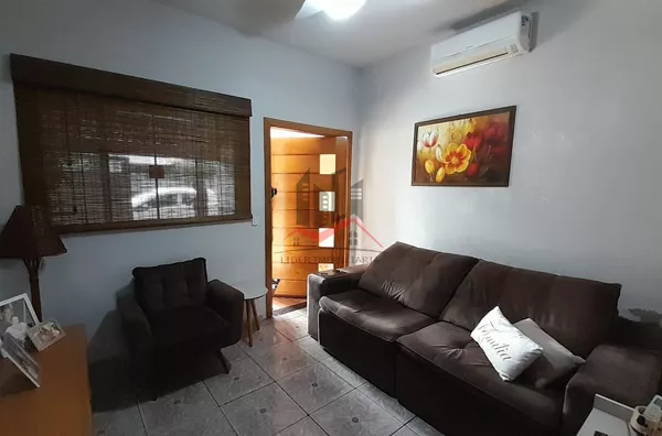 Casa a venda com 2 quartos com amplo espaço de lazer no bairro Pedro Milanez, em Panorama (SP) 