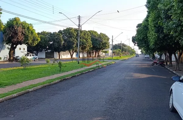 Casa com 3 dormitórios a venda bem localizada no centro de Panorama-SP  