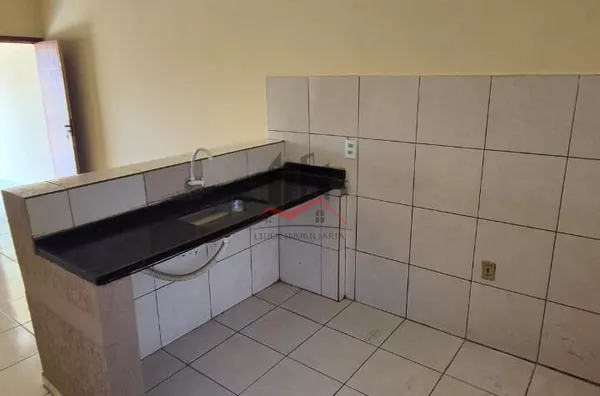 Casa para aluguel,  2 quartos,  Nosso Teto, Panorama