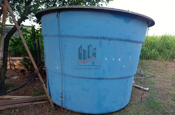 Reservatório com capacidade de 5 mil litros 