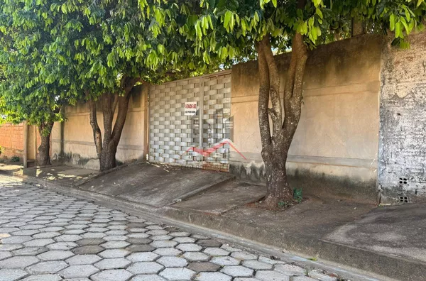 Rancho mobiliado a venda com 2 dormitórios no condomínio Nova Era, em Paulicéia-SP