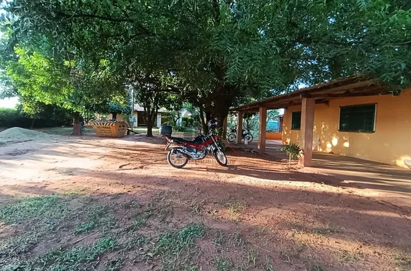 Chácara de  4.500 m² com 2 casas à 10 minutos de Panorama 