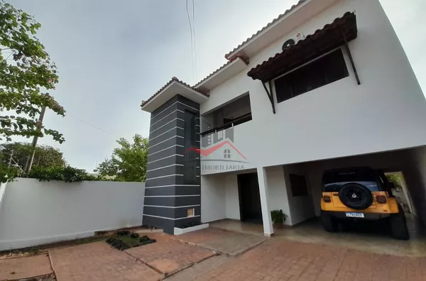 Sobrado com 2 suítes com excelente distribuição de ambientes a venda no bairro Paranoá I, em Panorama/SP
