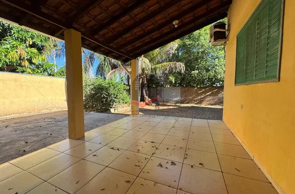 Rancho mobiliado a venda com 2 dormitórios no condomínio Nova Era, em Paulicéia-SP