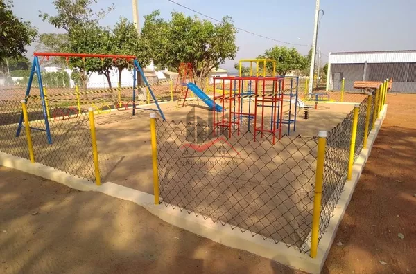 Terreno em condomínio às margens do rio Paraná para venda em Paulicéia-SP