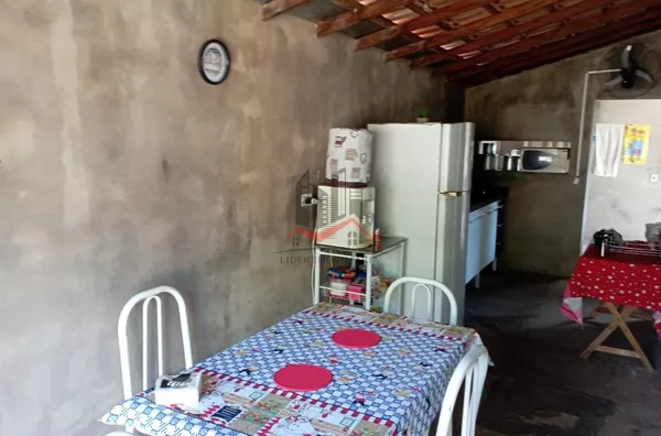 Cobertura no corredor lateral esquerdo