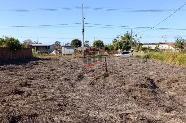 Terreno de 450 m² a venda próximo às margens do Rio Paraná no bairro Aldeia do Lago 3, em Panorama-SP