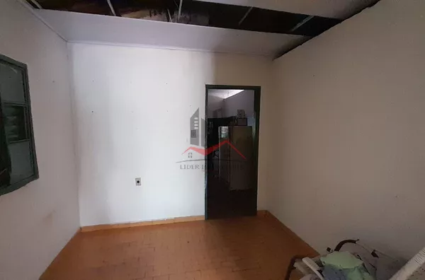 Casa a venda próximo ao Balneário de Panorama 