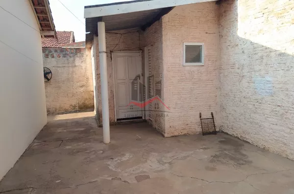 Casa para venda e aluguel conta com 02 quarto(s) No Jardim Aeroporto Panorama - Foto 9