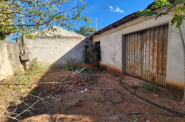 Frente garagem e Galpão