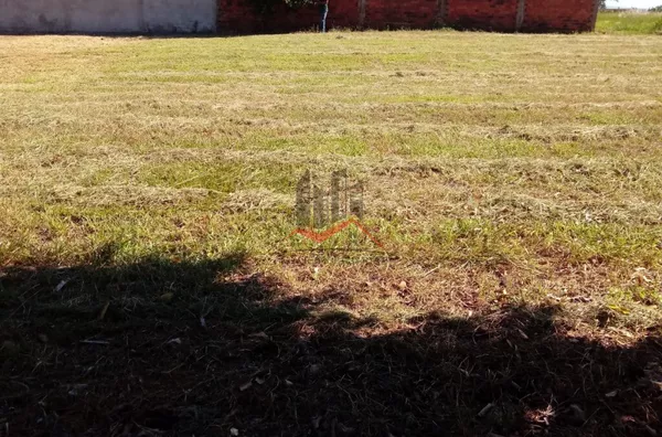 Terreno de 340 m² para venda no Condomínio Nova Era, em Paulicéia