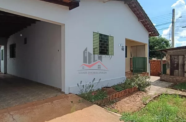 Casa com 2 dormitórios para aluguel no centro de Panorama/SP