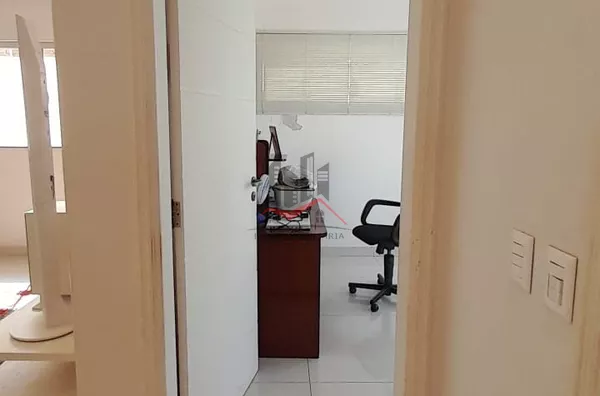 Casa Alto Padrão com 1 suíte e dois dormitórios a venda no centro de Panorama