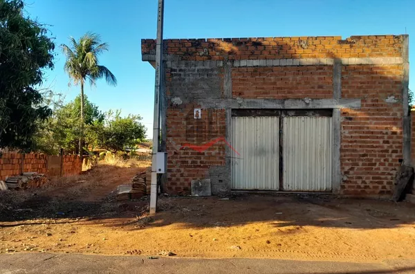 Terreno bem localizado de 468 m² para venda na Rua Geraldo Pereira, em Panorama