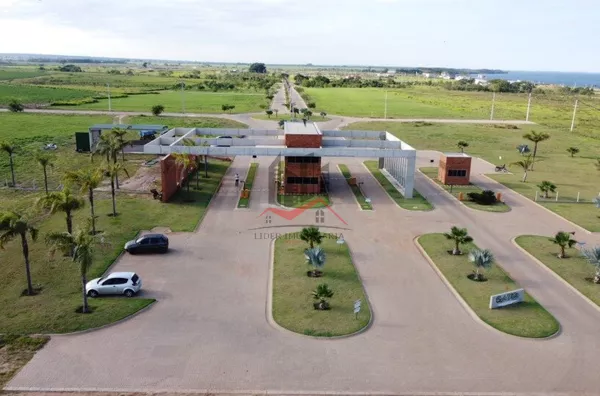 Terreno a venda, ás margens do Rio Paraná