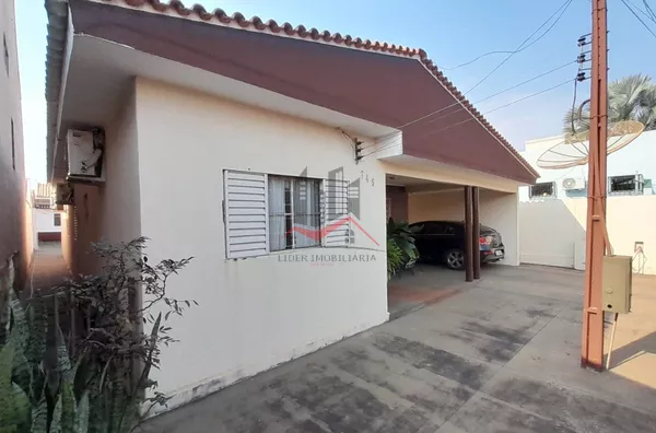 Casa com 3 quartos a venda no centro de Panorama