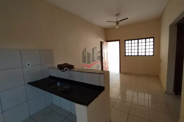 Casa para aluguel 2 quarto(s) centro panorama