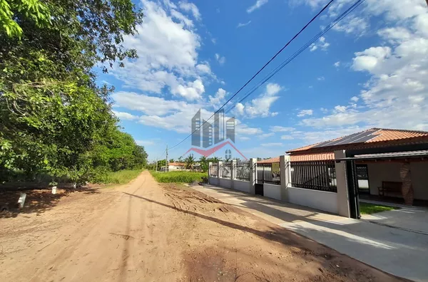 Casa nova mobiliada com 3 dormitórios e garagem para 3 carros com usina solar a venda,  no bairro Aldeia do Lago 1, em Panorama-SP