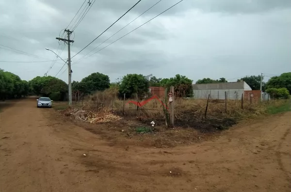 Terreno de esquina a venda no Aldeia do Lago II, em Panorama