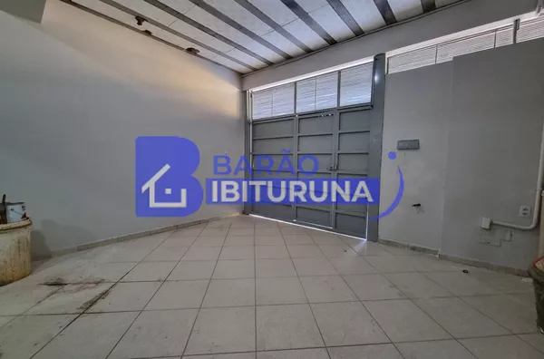Casa com suíte inacabada à venda!