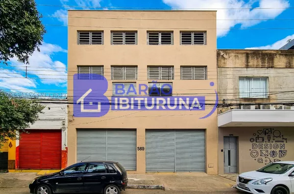 Prédio Comercial no Centro de Governador Valadares