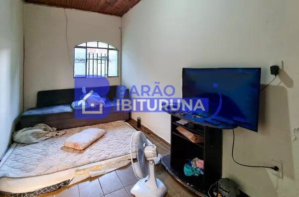 Condomínio com 3 residências no Santa Terezinha, Governador Valadares