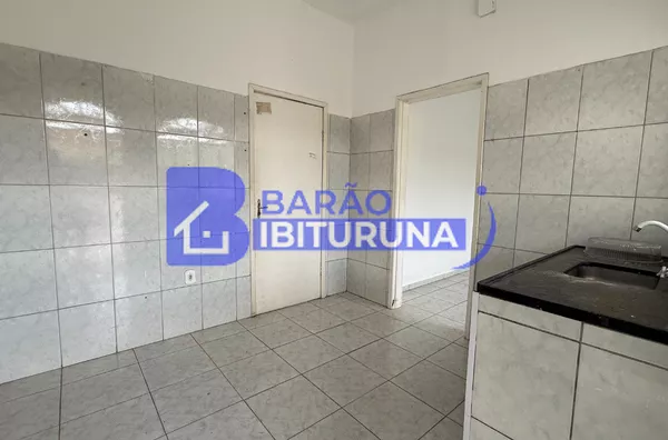 Casa com garagem compartilhada no Vila Isa