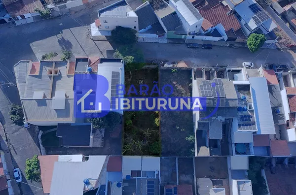 Lote inteiro no Vale do Sol 2