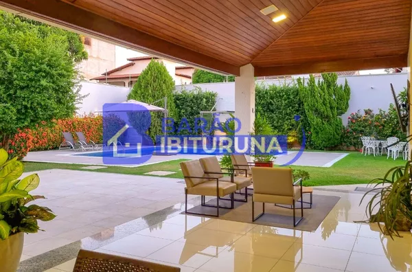 Mansão mobiliada e piscina