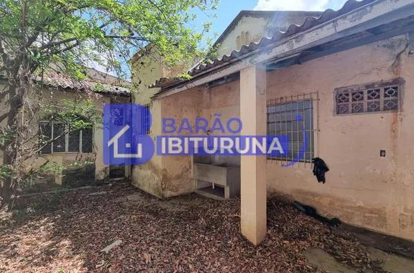 Casa próximo ao TSUNAMI SUSHI