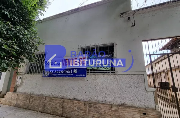Casa comercial próximo ao TSUNAMI SUSHI