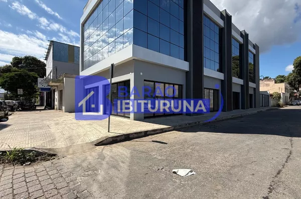 Ponto comercial de esquina no Bairro de Lourdes