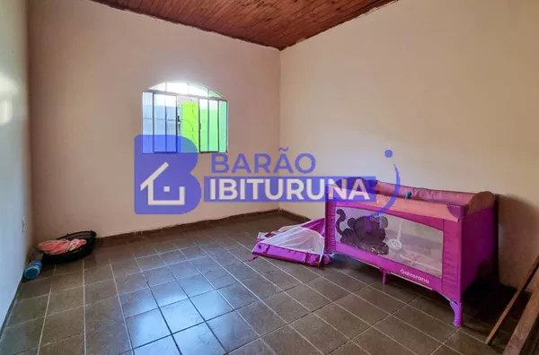 Condomínio com 3 residências no Santa Terezinha, Governador Valadares