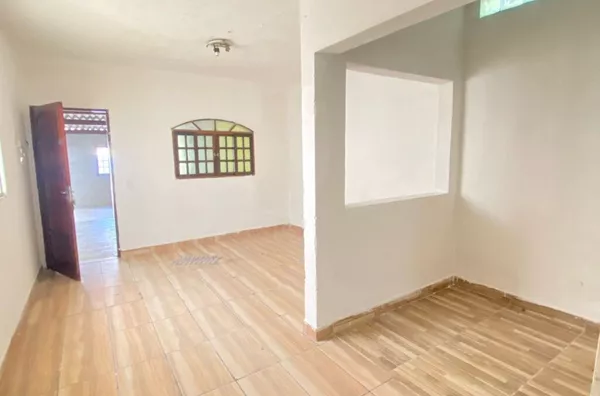 Casa para aluguel, 3 quarto(s),  Vila Paranaguá, São Paulo