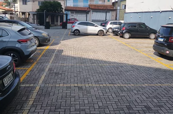  Oportunidade Única na Vila Paranaguá!