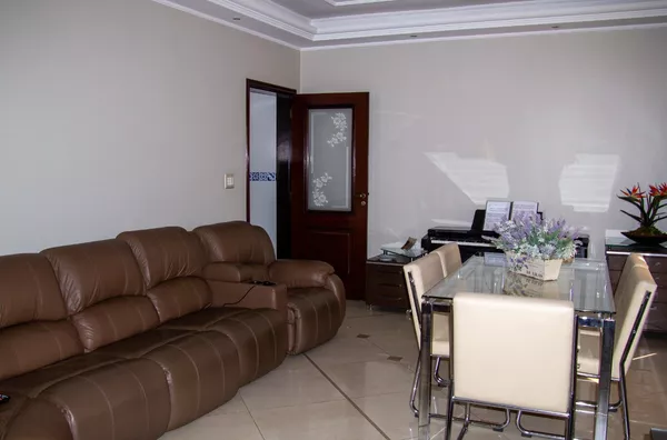 Oportunidade Única de Imóvel Completo e Sofisticado!