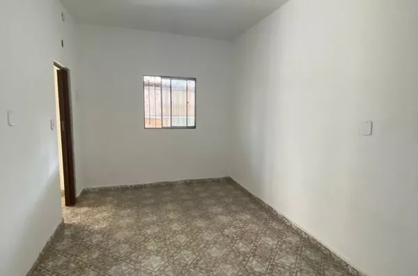 Casa para aluguel,  Vila Paranaguá, São Paulo