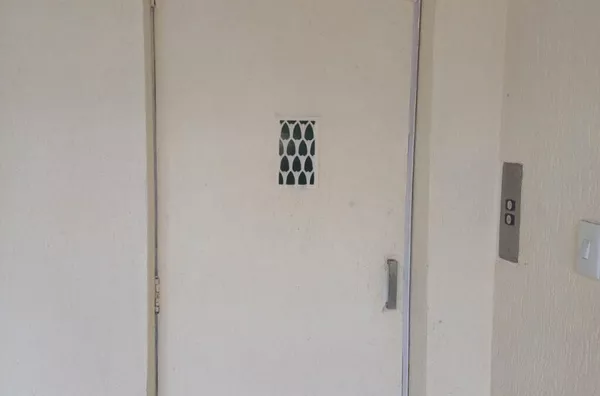 Sala Comercial Disponível Para Locação -  na Penha!