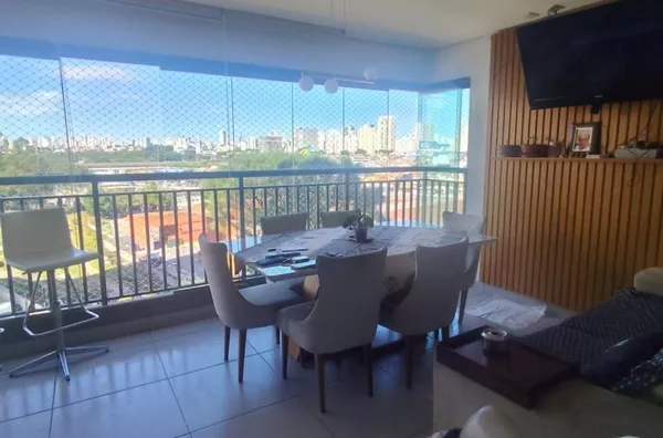  Anúncio de Apartamento à Venda – Alto Padrão 