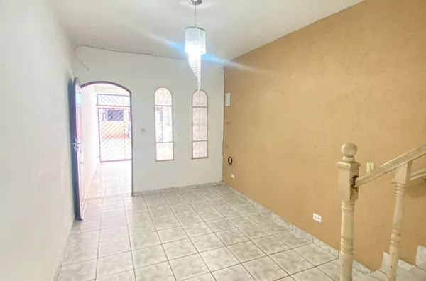 Casa para , 2 quarto(s),  Vila Sílvia, São Paulo