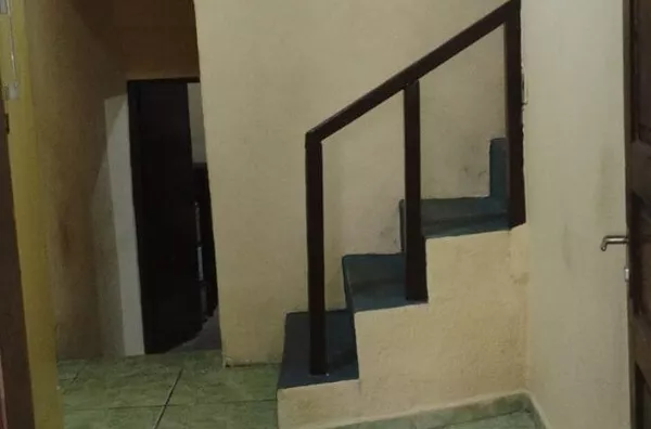 Sobrado com sala comercial à Venda no Jardim São Carlos – Oportunidade Única!